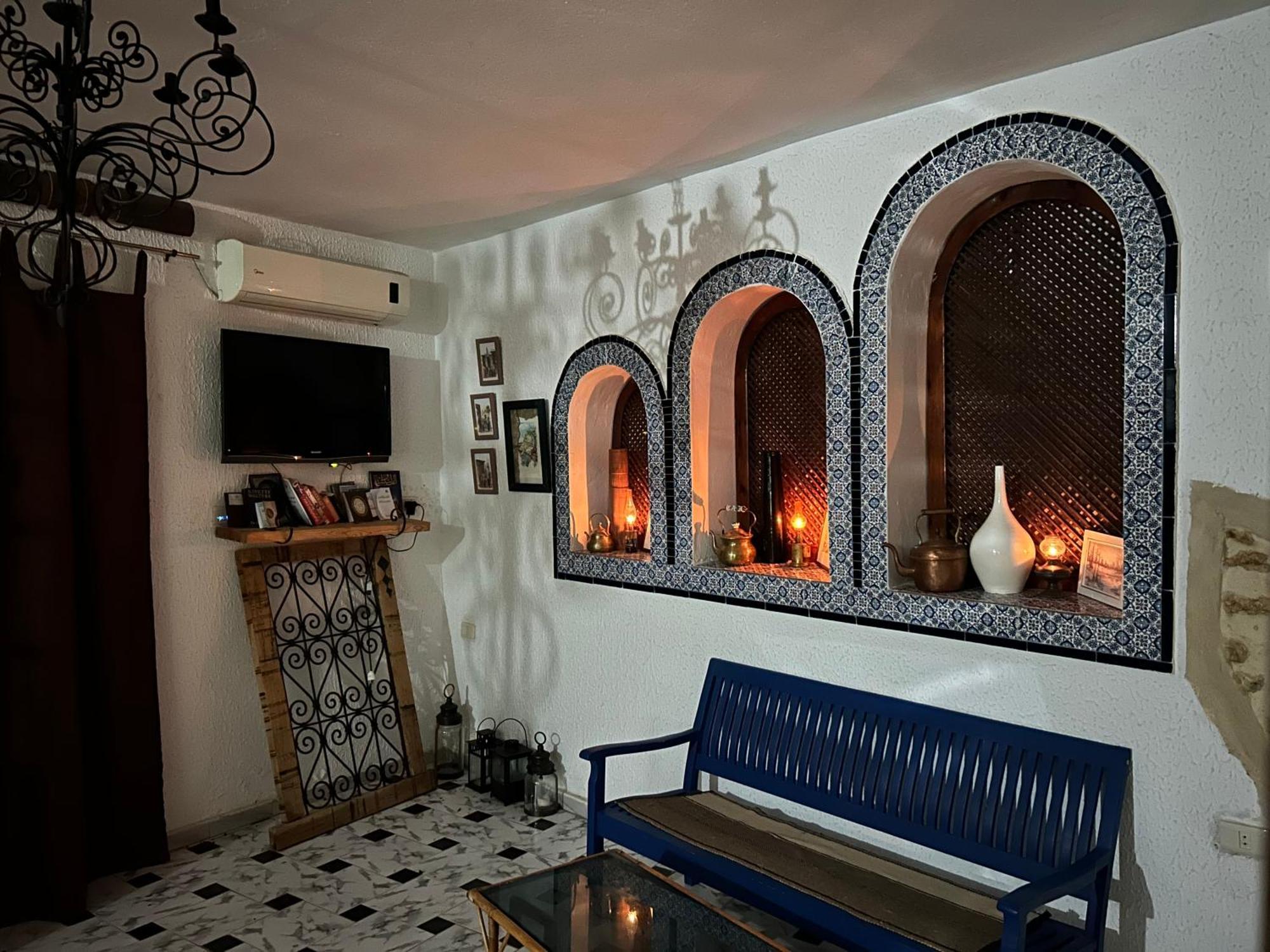 L'Artisan Hotel Harqalah Exterior foto